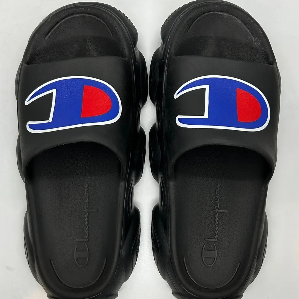 Champion Meloso Squish Black Slides Sandals Men’s Size 12 Prewoned-Used good